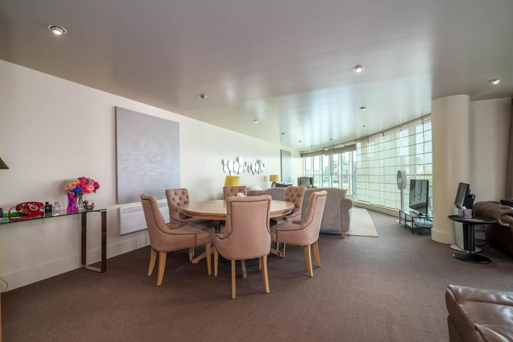 Fabulous 3 Bed Apartment In Vauxhall London Exterior foto