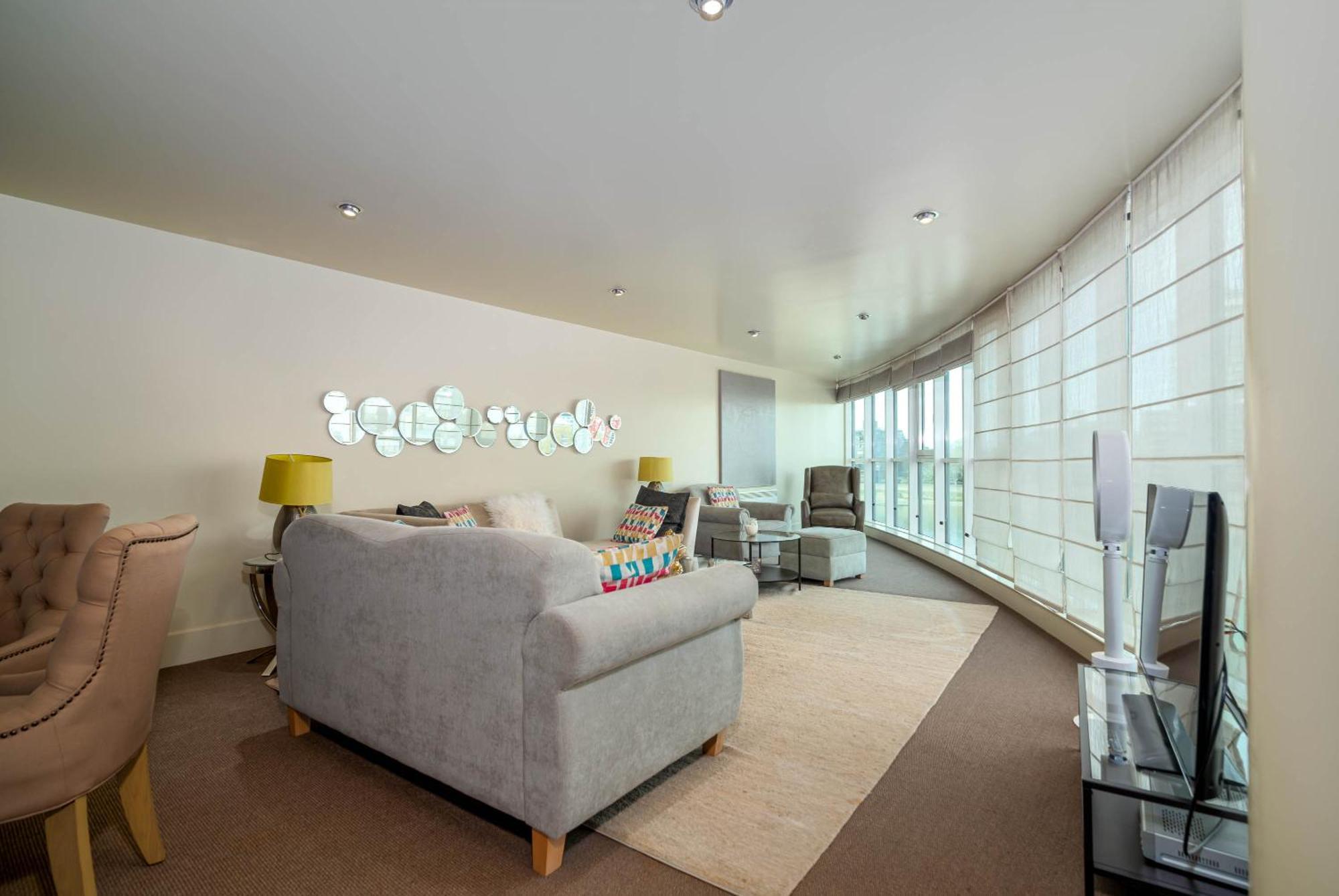 Fabulous 3 Bed Apartment In Vauxhall London Exterior foto