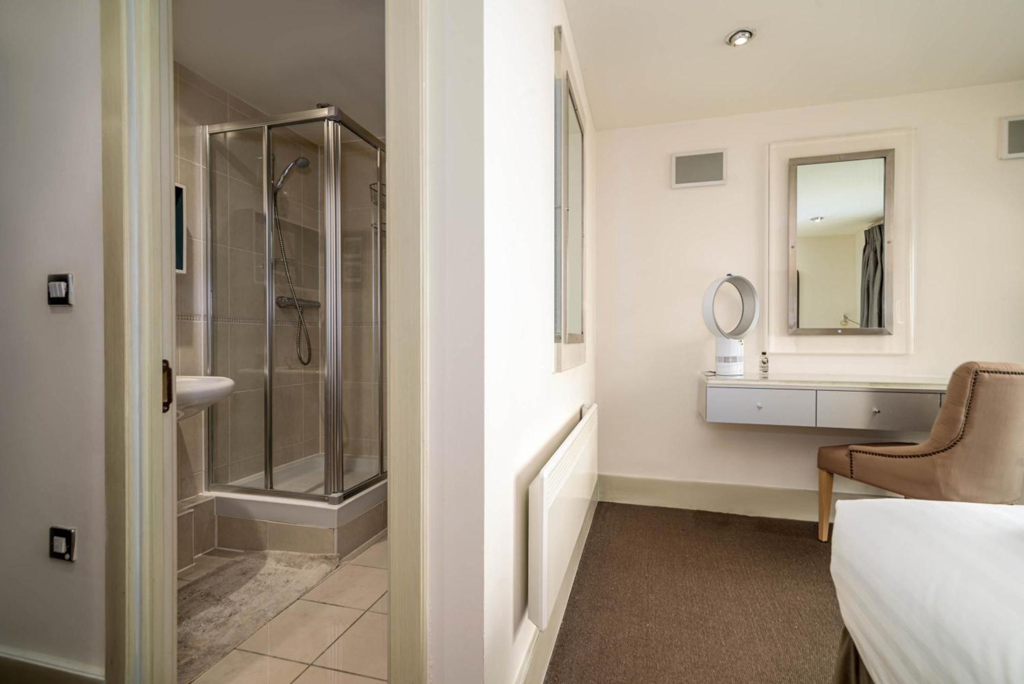Fabulous 3 Bed Apartment In Vauxhall London Exterior foto