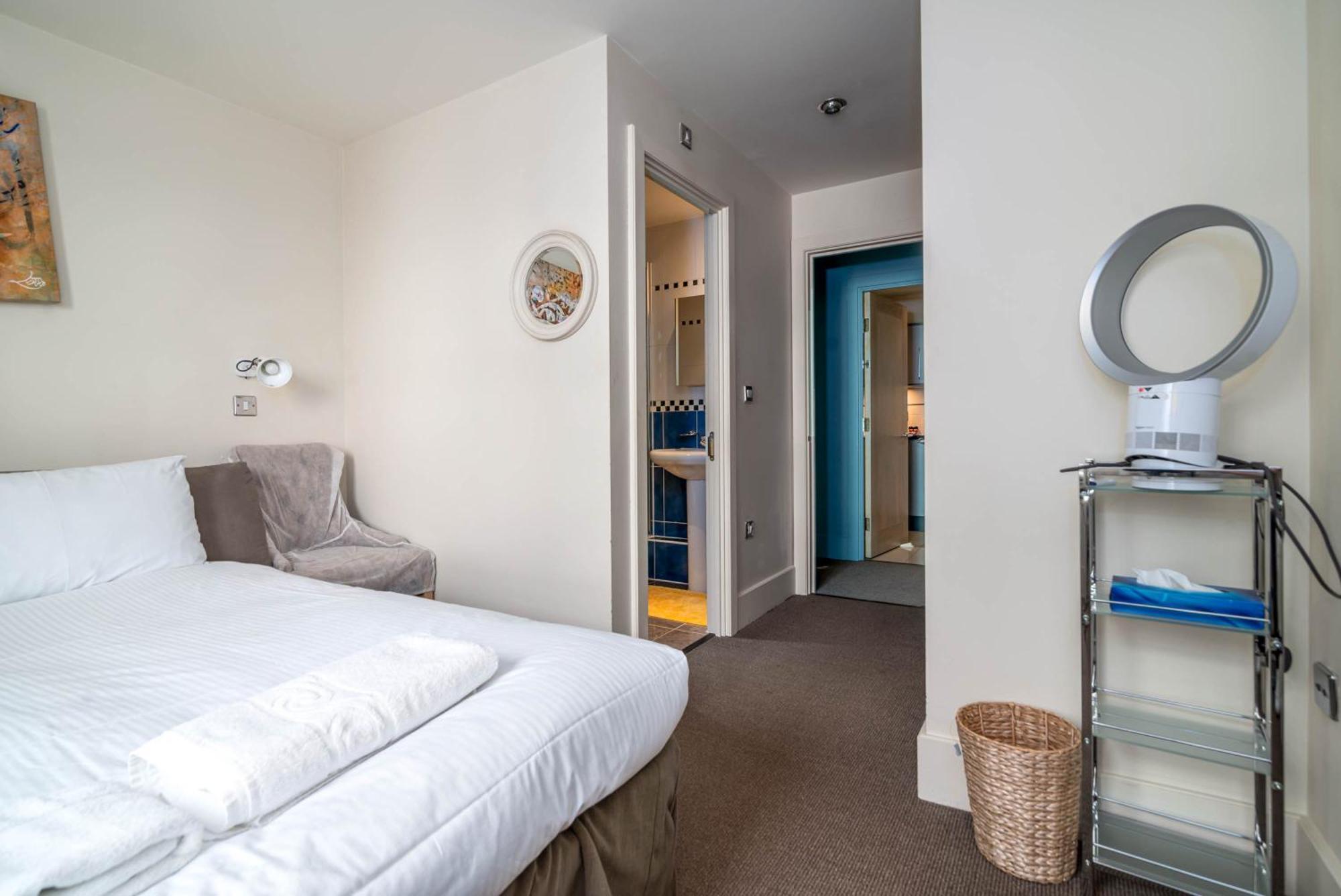 Fabulous 3 Bed Apartment In Vauxhall London Exterior foto